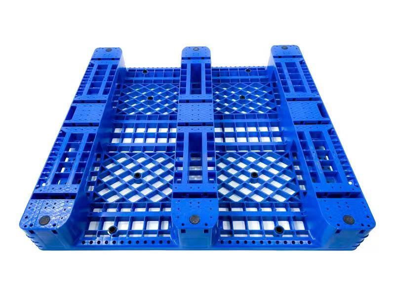 塑料托盘有以下四种成型方式